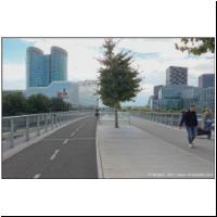 Utrecht Fahrrad+Fussgängerbrücke.jpg